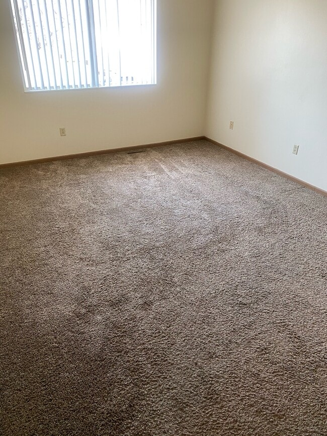 Building Photo - 4310 Maricopa Dr