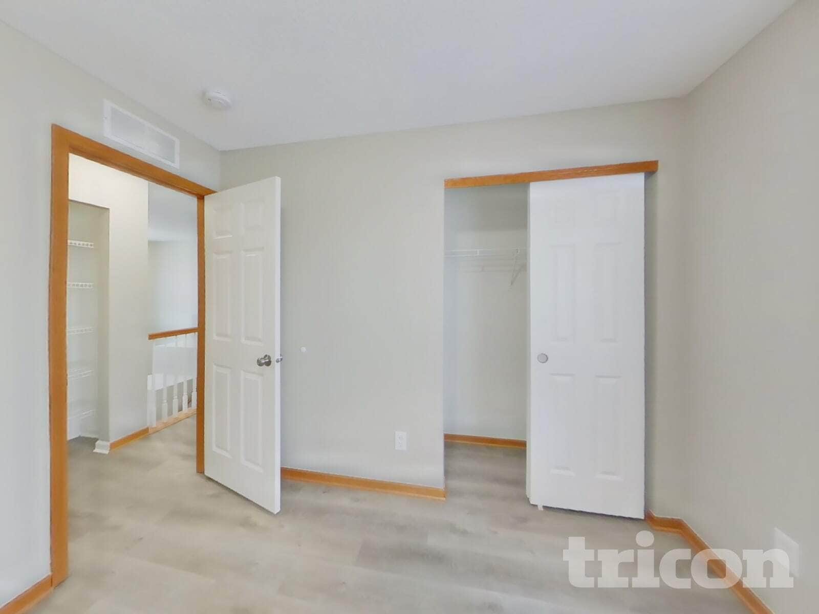 Building Photo - 9049 Garland Ln N