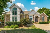 Building Photo - 150 Stonebrook Ln