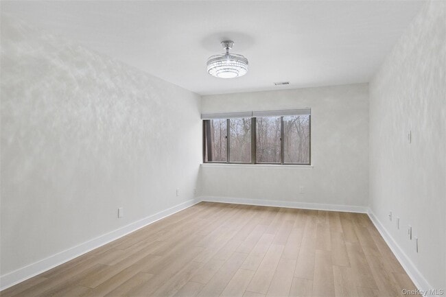 Building Photo - 70 Pheasant Run