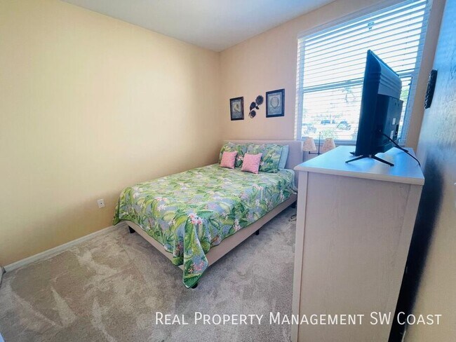Building Photo - 15449 Bellamar Cir