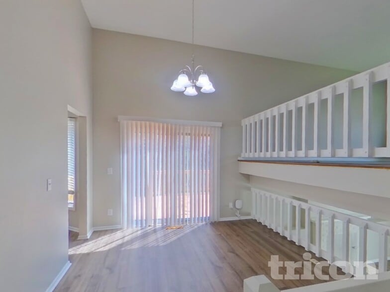 Building Photo - 1444 Willow Creek Ln