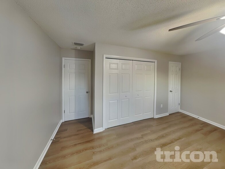 Building Photo - 1108 Fountainhead Dr