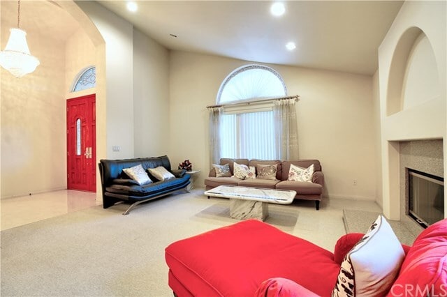 Building Photo - 429 W Woodruff Ave