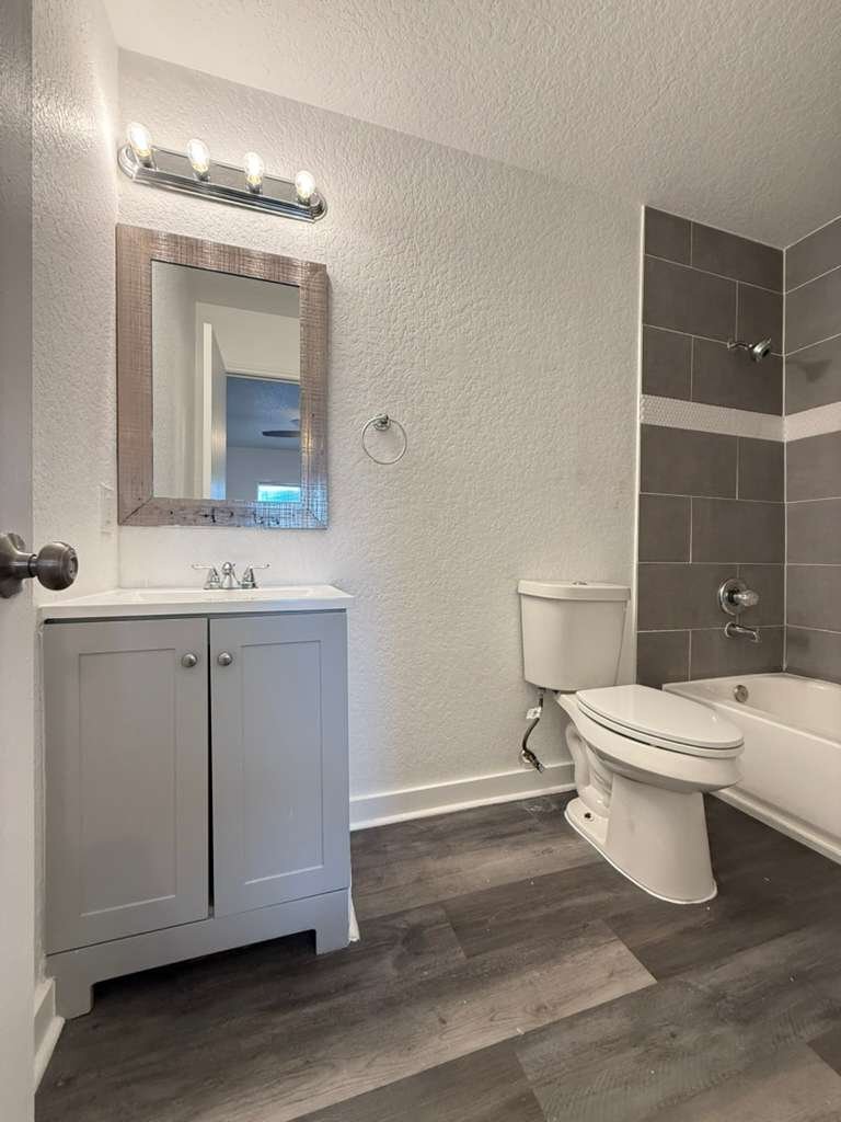 Building Photo - 4411 Mystic Sunrise Dr