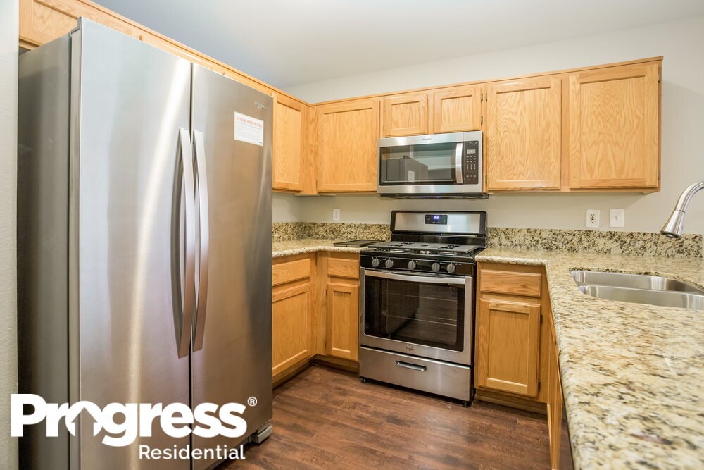 Building Photo - 9008 Crooked Shell Ave