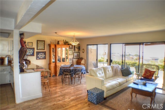 Building Photo - 146 Avenida Baja