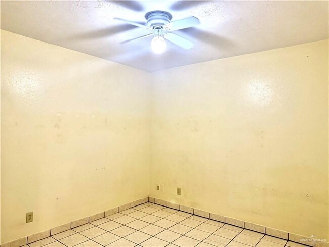 Building Photo - 6804 S Naranja Ln