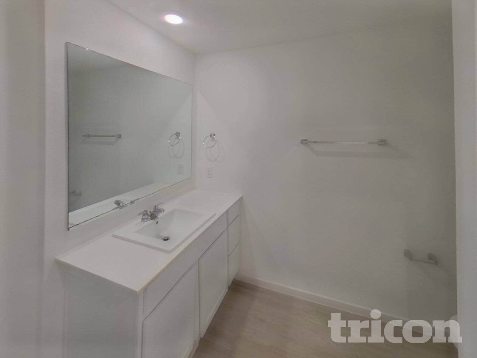 Building Photo - 6751 Highlands St