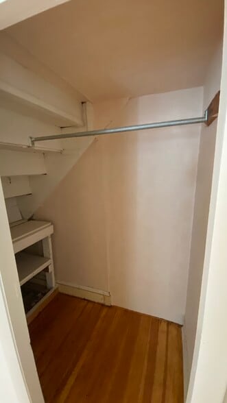 Building Photo - 444 Central Ave