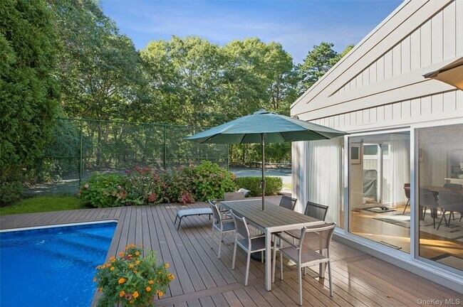 Building Photo - 14 Woodland Ln