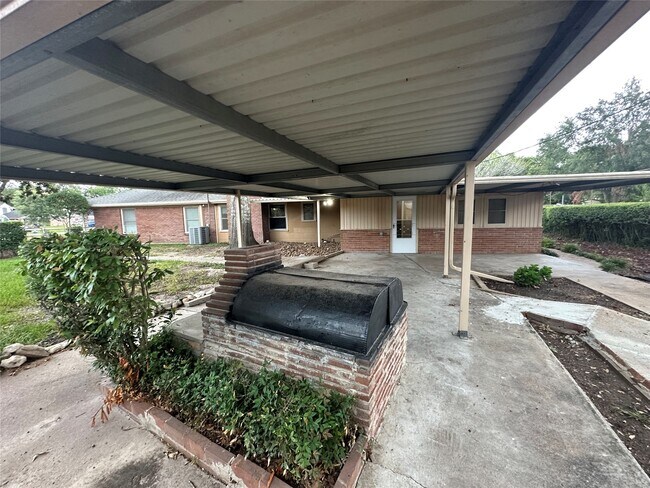 Building Photo - 4101 Philco Dr