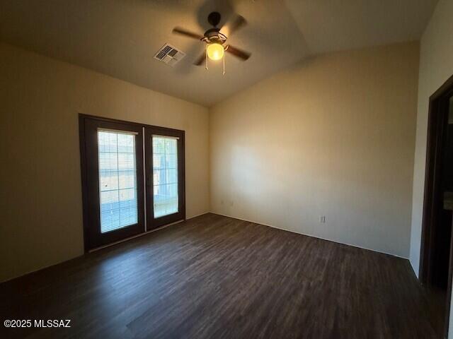 Building Photo - 2501 S Pantano Pkwy