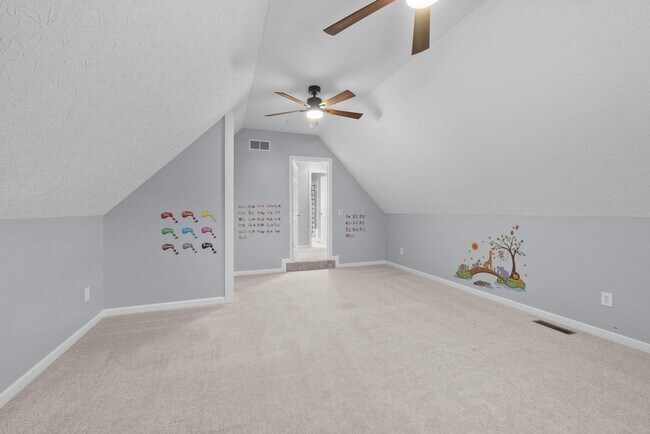 Building Photo - 397 Abbotsbury Dr