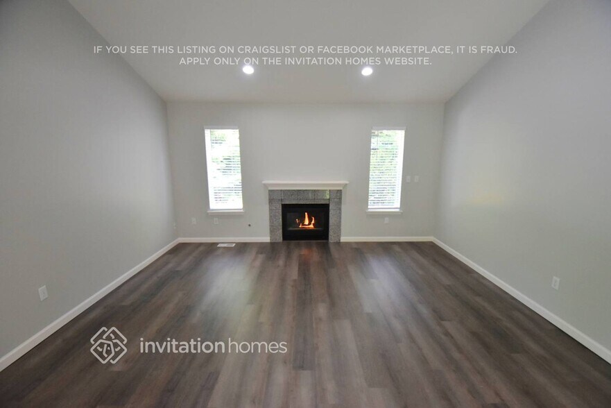 Building Photo - 4820 50th Ave SE