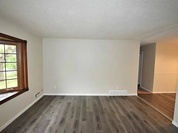 Building Photo - 1282 131st Ln NE