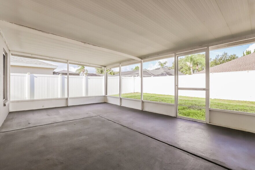 Building Photo - 1616 Hulett Dr