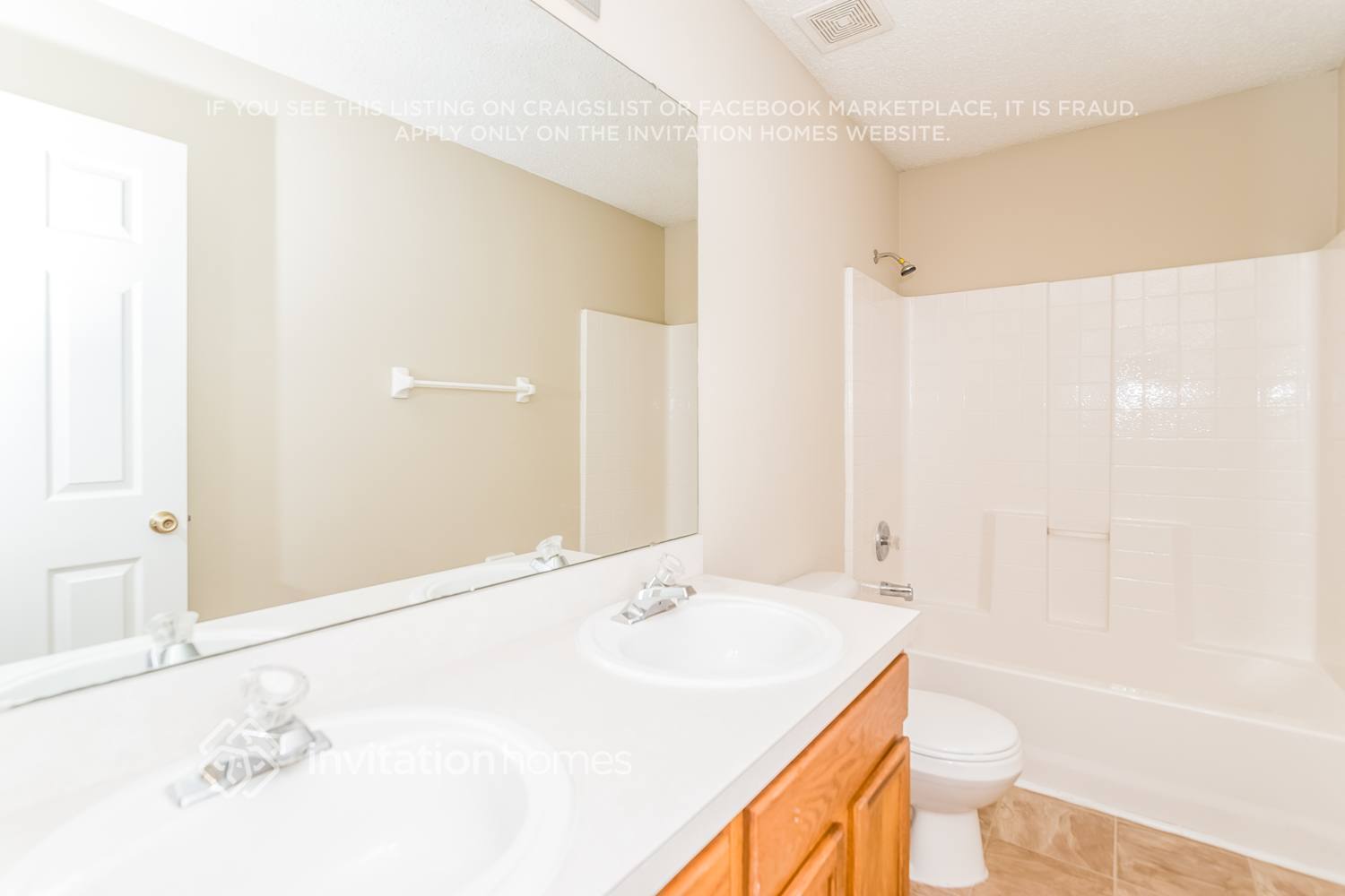 Building Photo - 12162 Autumn Sunrise Dr
