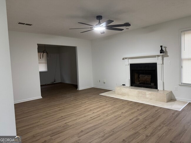 Building Photo - 5317 Medena Way