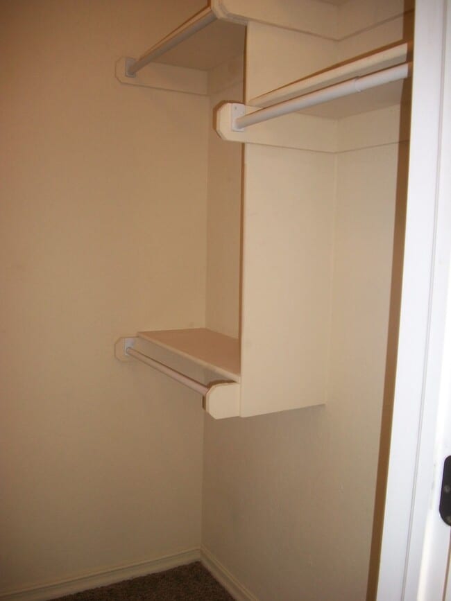 Building Photo - 3 Bed 2 Bath 2 Car Garage in College Park ...