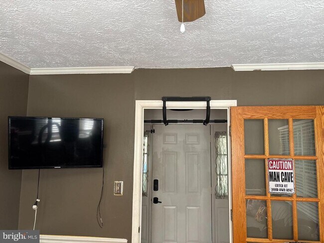 Building Photo - 5113 Garibaldi Pl