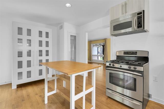Building Photo - 5024 Rexton Ln