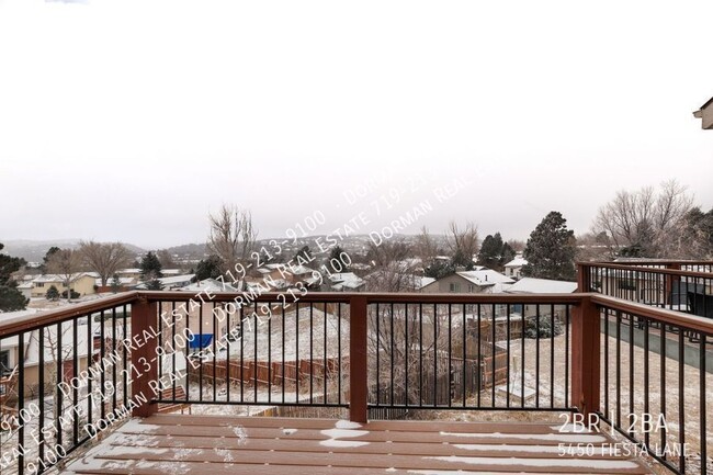 Building Photo - 5450 Fiesta Ln