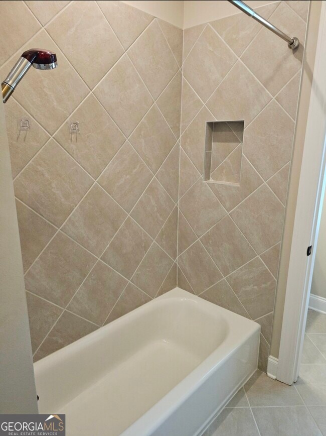 Building Photo - 609 Tulip Poplar Dr