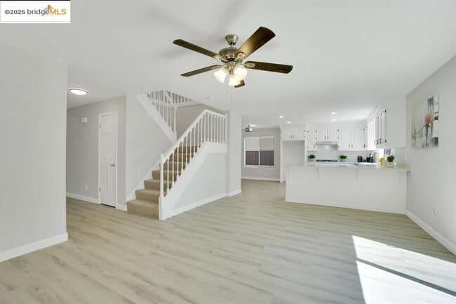 Building Photo - 2490 Ponte Mira Way
