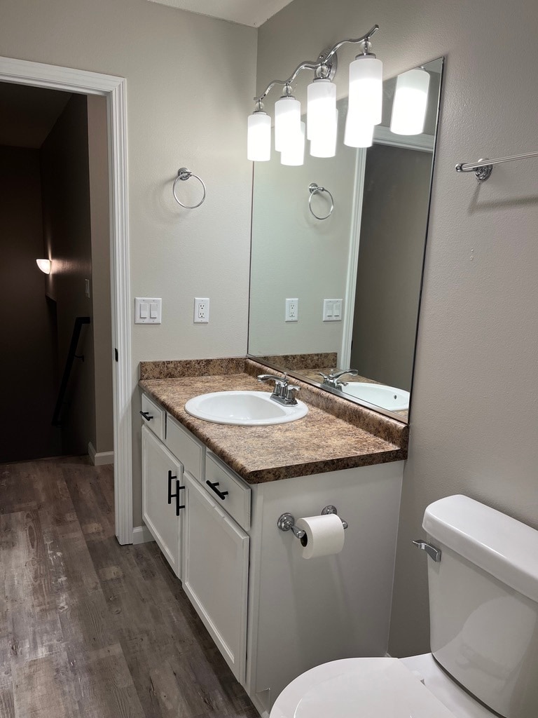 2nd Floor Bathroom - 1141 Cornerstone Ln