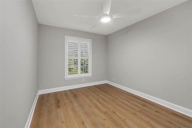 Building Photo - 200 Salt Air Dr