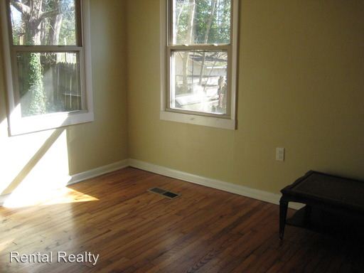 Building Photo - 4421 Elam St