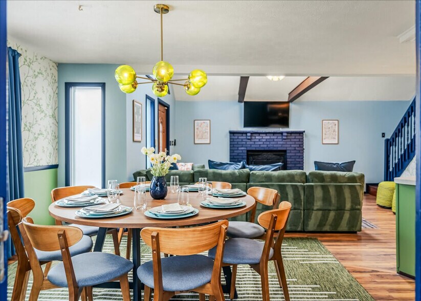 Building Photo - 157 Seminole Trail