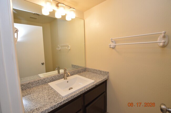 Building Photo - 5738 Wind Dancer Dr