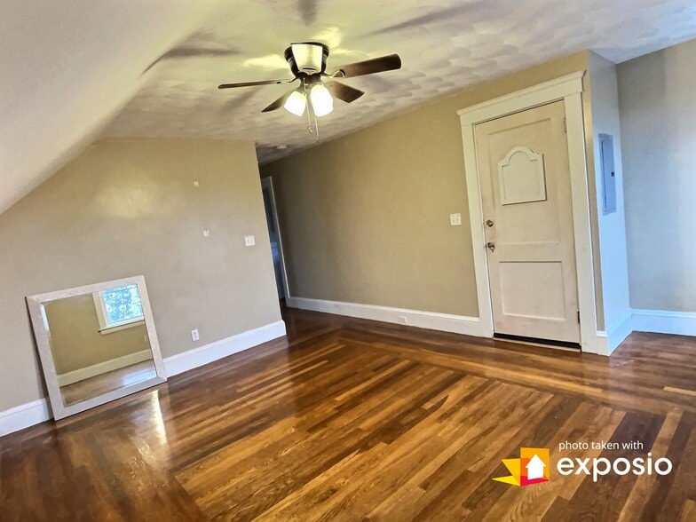 Living room - 105 Wheeler Ave