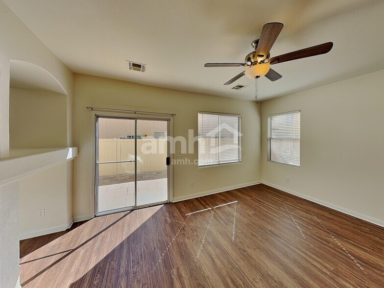 Building Photo - 7960 Imperial Treasure St