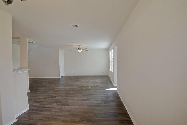 Building Photo - 14027 Grover Crk Dr