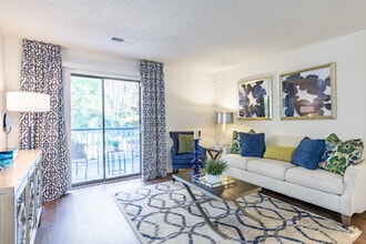 Interior Photo - Grove Parkview
