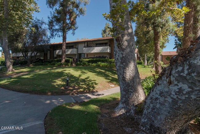 Building Photo - 31515 Lindero Canyon Rd