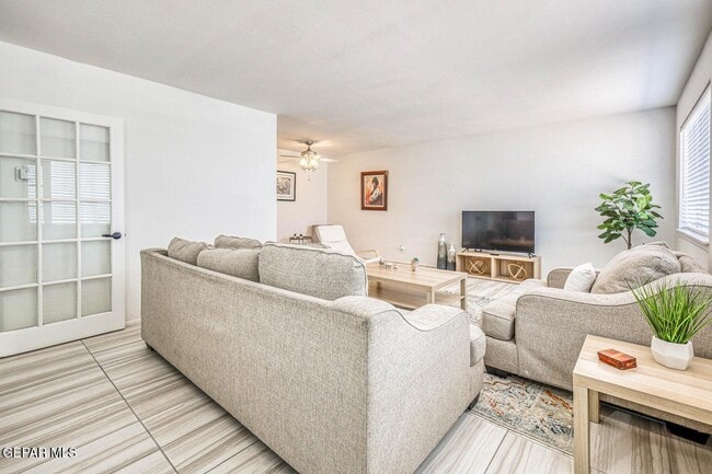 Building Photo - 524 Balboa Rd