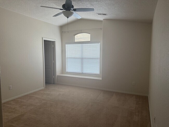Building Photo - 3601 Oasis Springs Rd NE