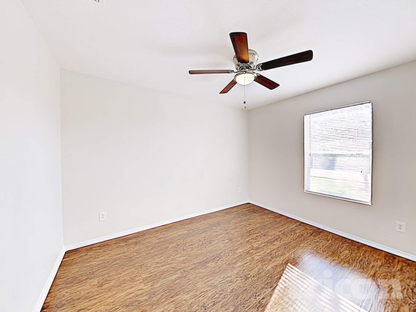 Building Photo - 2513 Thousand Oaks Dr