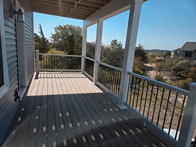 Building Photo - 5 K St