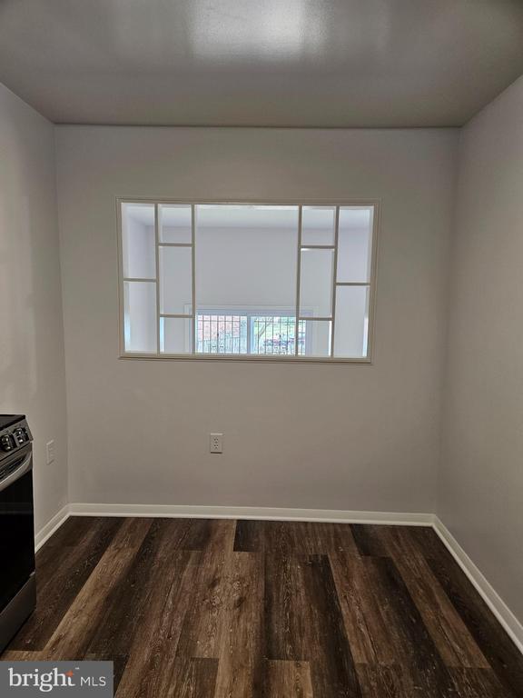 Building Photo - 6322 Bentham Ct