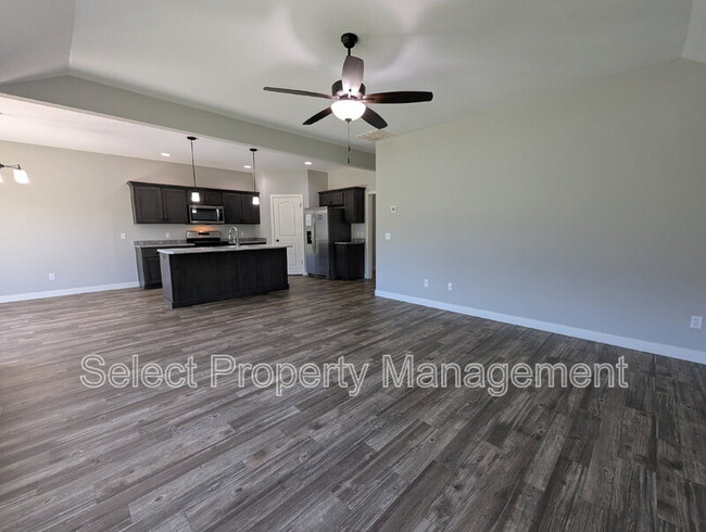 Building Photo - 1408 Sacred Oak Ct