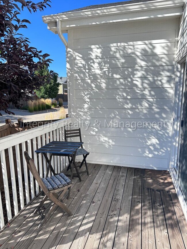 Building Photo - 3762 Cadence Dr