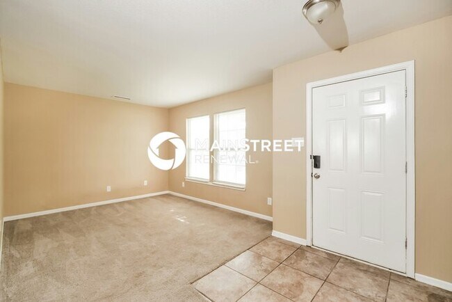 Building Photo - 4 Bedroom Pet-Friendly Home in Indianapoli...