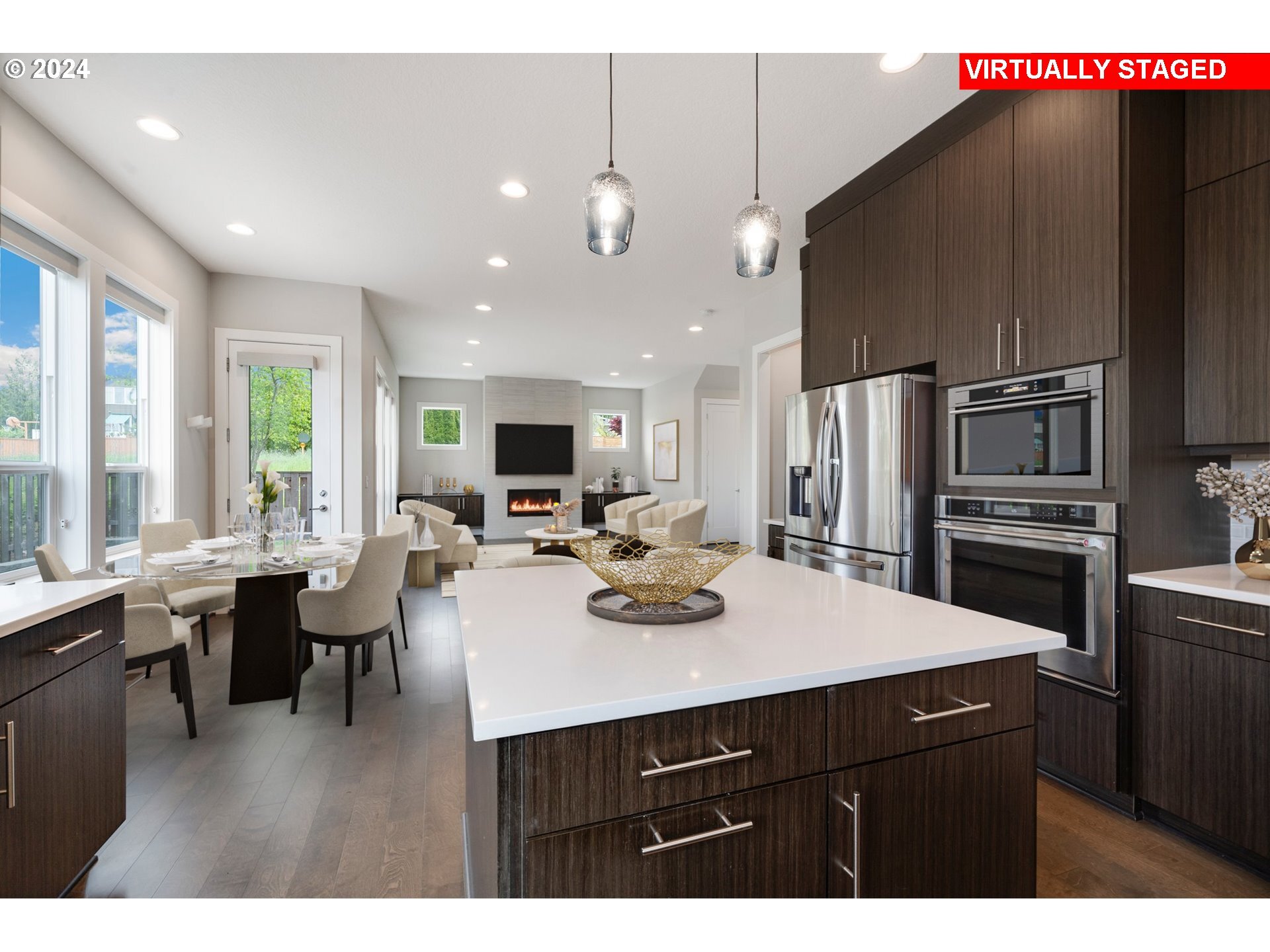 Kitchen & Dining Room - 14615 NW Fricke Ln