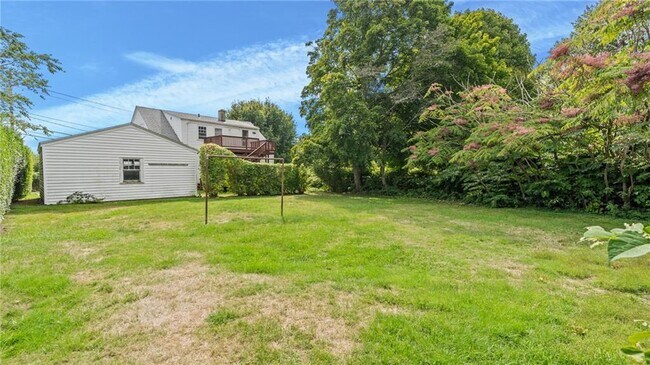 Building Photo - 56 Ruggles Ave
