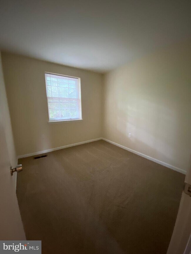 Building Photo - 2822 Hogan Ct